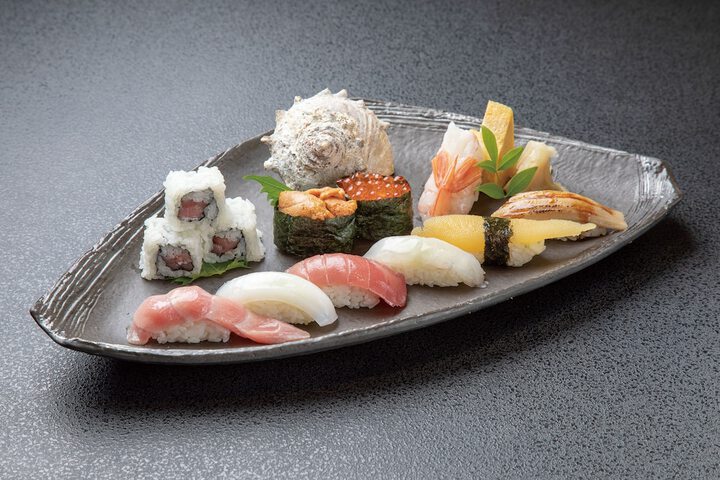 Dining 34 of 73
