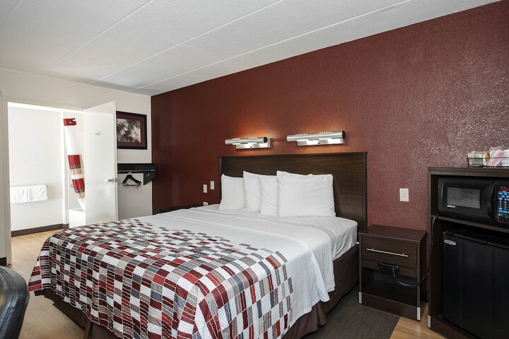 Standard | King Bed (15 of 15)