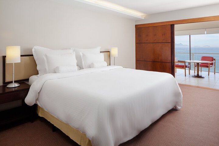 Room 42 of 120