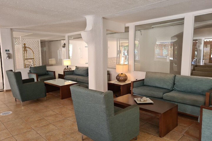 Lobby Entry