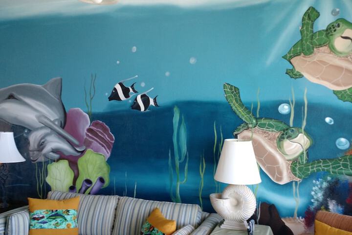 Room 44 of 413