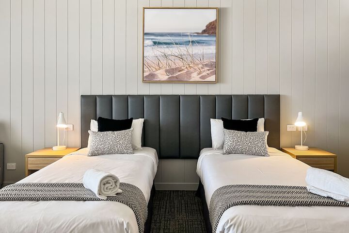 Room 2 of 31