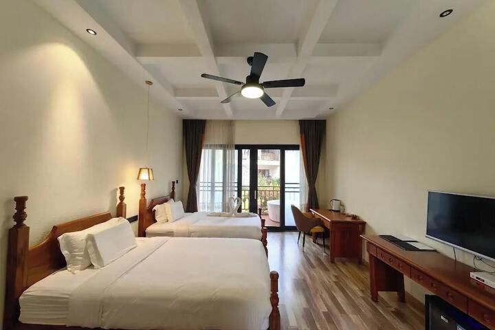 Room 20 of 72
