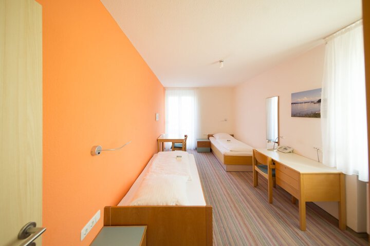 Room 7 of 44
