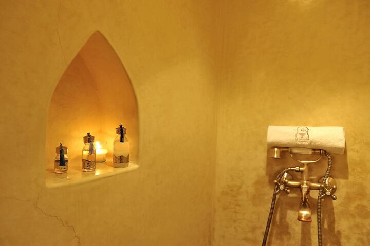 Bath Interior