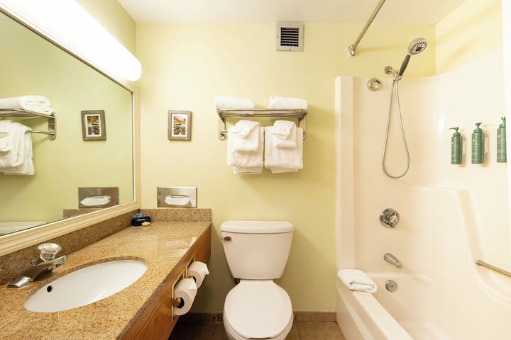 Room 80 of 108