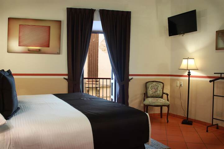 Room 15 of 43