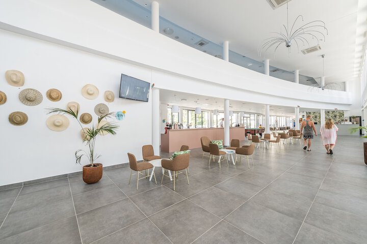 Lobby Photos
