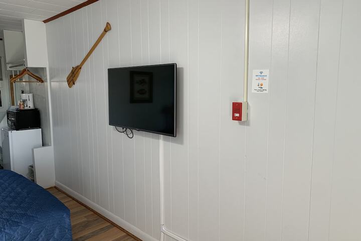 Room 6 of 55