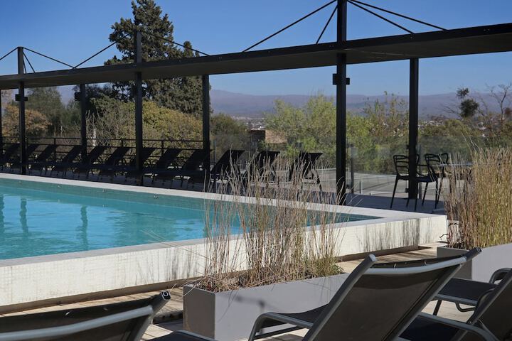 Pool Hotel