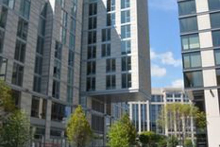 Exterior of Bridgestreet City Center