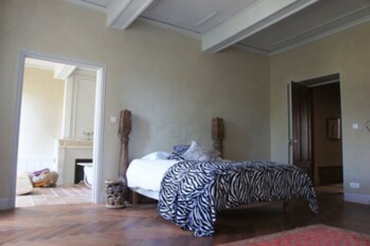Room 41 of 54