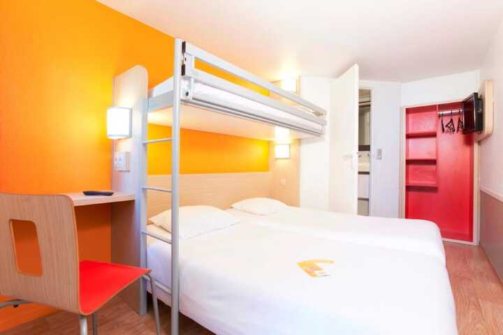 Room 5 of 29