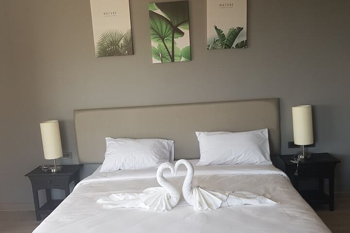 Room 3 of 19