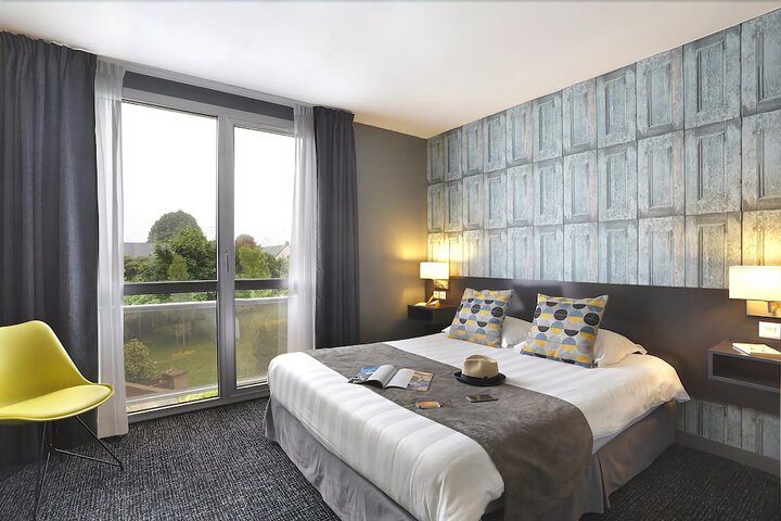 Room 21 of 46