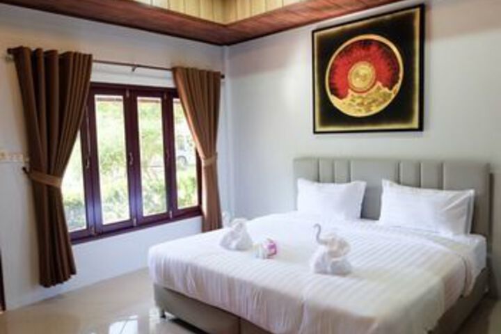 Room 36 of 65