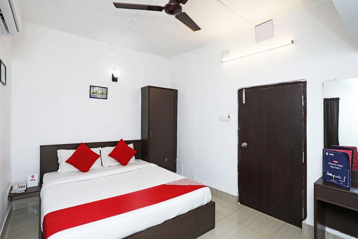 Room 19 of 29