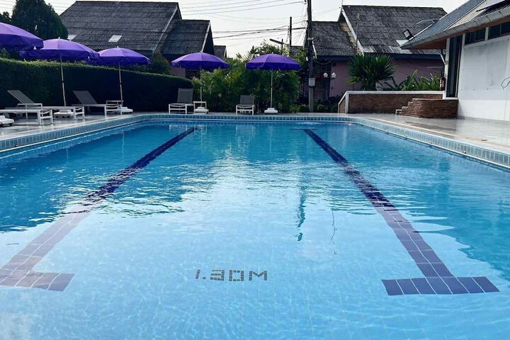 Pool 79 of 159