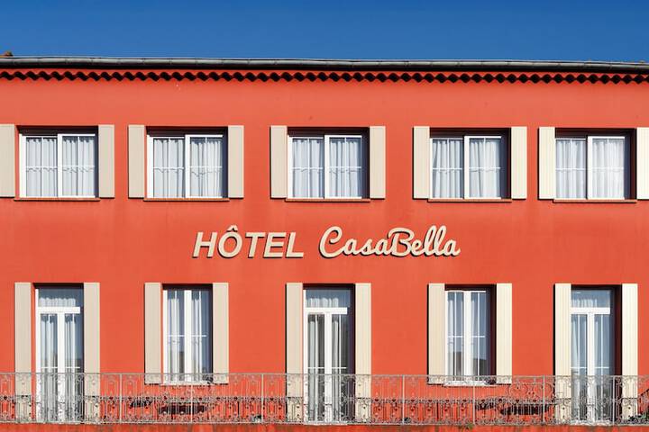 Exterior of Hôtel CasaBella