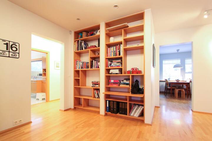 Room 16 of 24