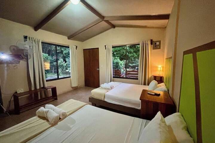 Room 8 of 23