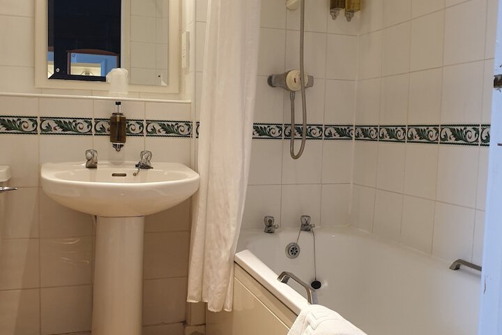 Bath Interior