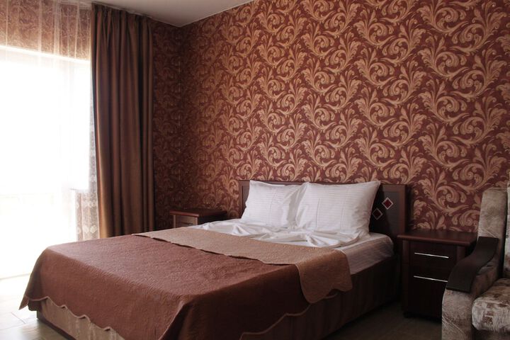 Room 43 of 60