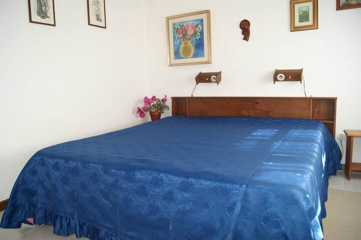 Room 8 of 23