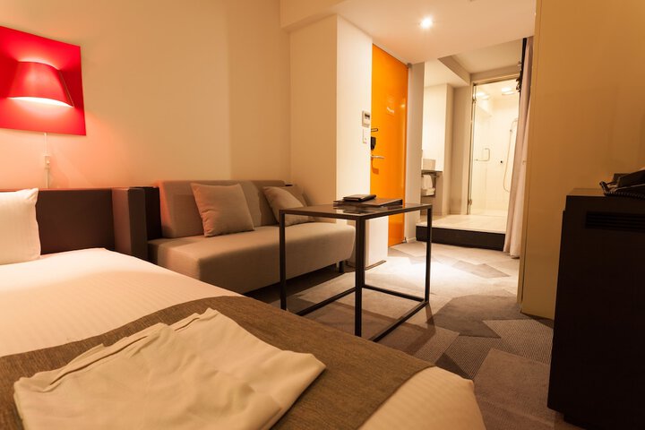 Room 14 of 43