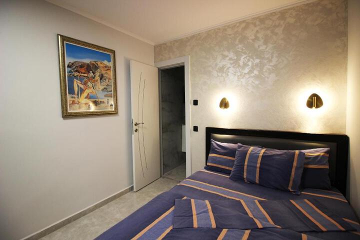 Suite Room
