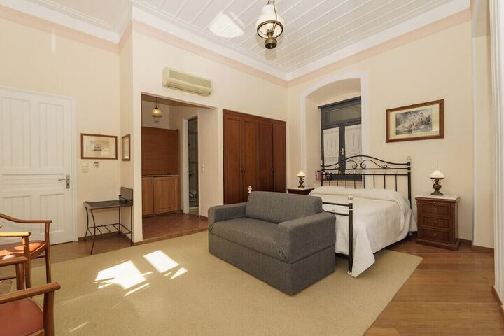 Room 19 of 60