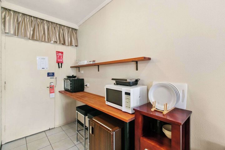 Room 41 of 65