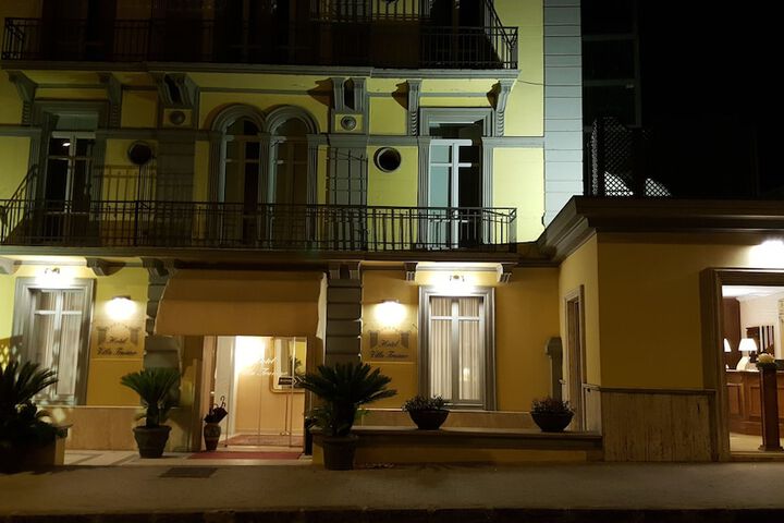 Hotel 122 of 152