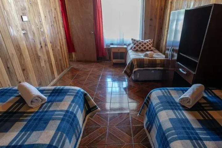 Room 2 of 9