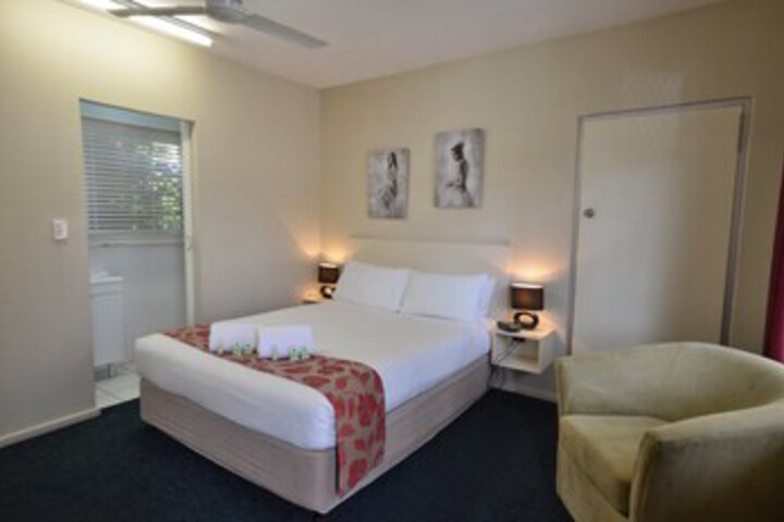 Room 52 of 102
