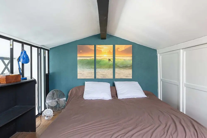 Room 3 of 19