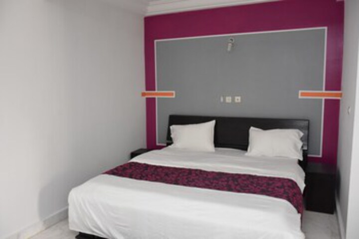 Room 19 of 35
