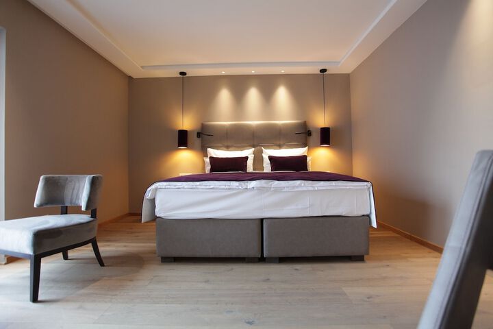 Room 14 of 51