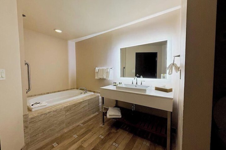 Bath Photo