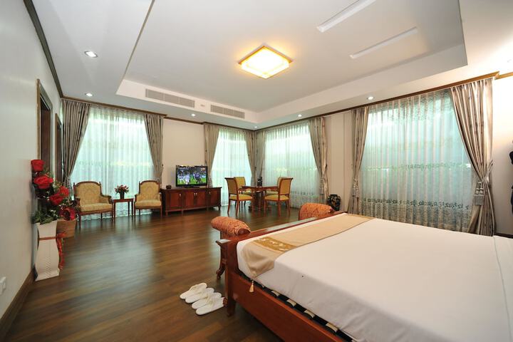 Room 18 of 57