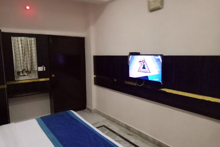 Room 7 of 29