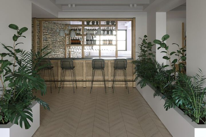 Lounge 16 of 21