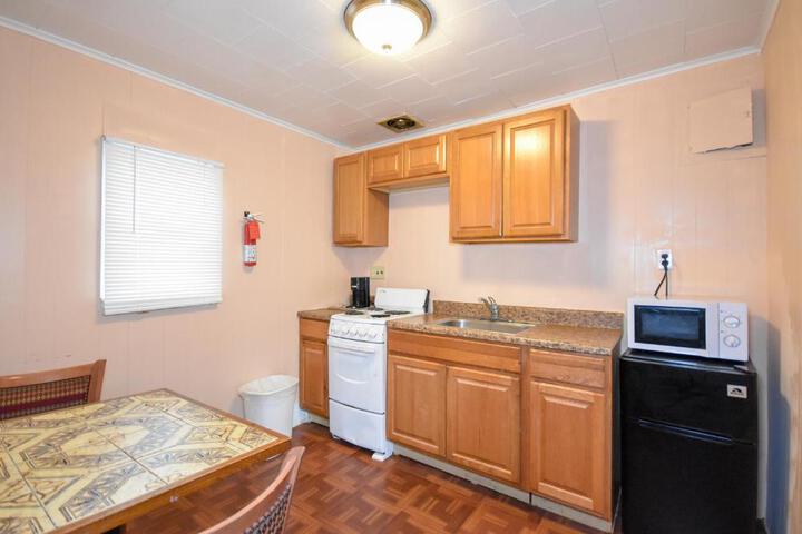 2 Double Beds (5 of 12)