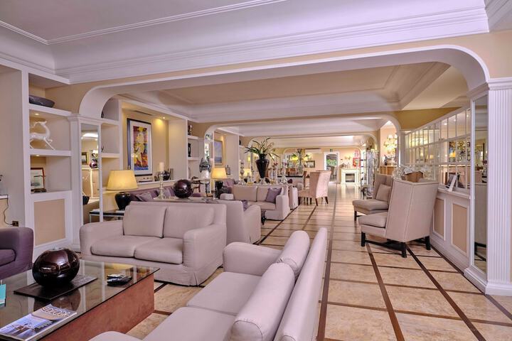 Lobby Entry