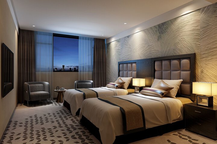 Room 7 of 18