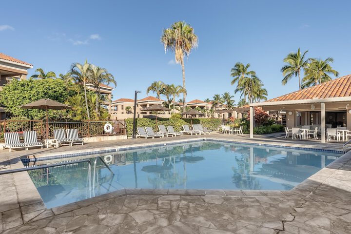 Pools & Facilities