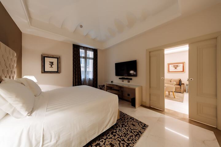 Room 89 of 168