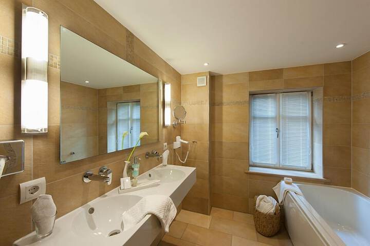 Bath Interior