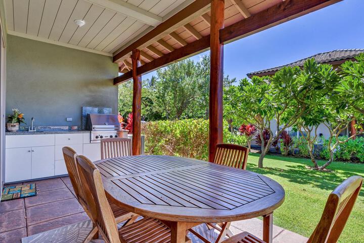 Exterior of Mauna Lani Fairways 1101