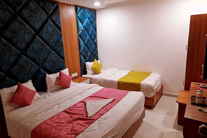 Room 9 of 45